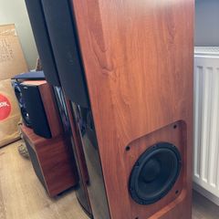speakers jamo