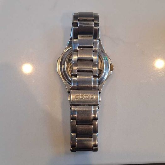 Seiko 5 Automatic "Weekdater" (Reference 7S36-02M0 / Model SNZE75)