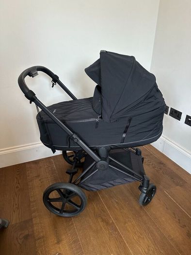 Cybex Priam Complete System  2no ISOFIX bases