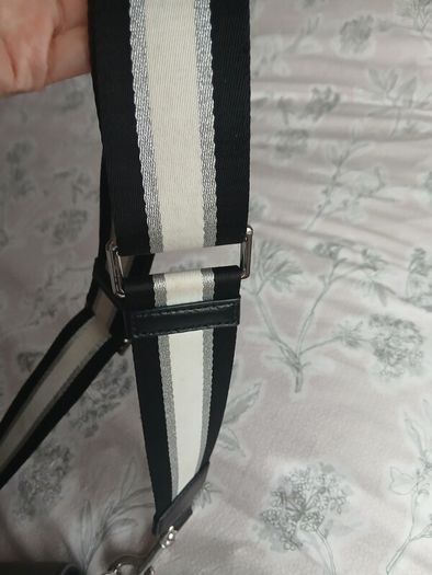 Marc Jacobs Leather Bag.