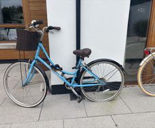 Vintage ladies city bike