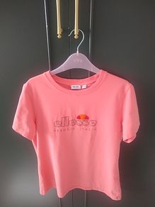 Ellesse sport top