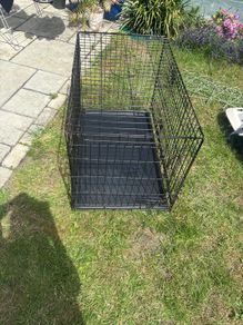 Dog crate