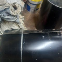 2 rolls of black allu cladding only going for 50