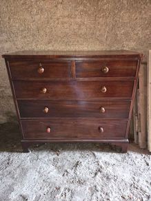 Victorian Mahogany Chest of Drawers
