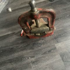 Rigid Bench Vice