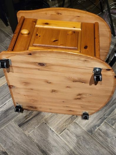 TV table