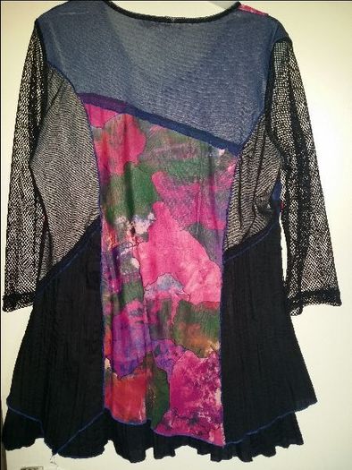 Purplerose lovely fancy tunique size L UK16 EUR44 Postage included