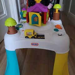 Baby activity table