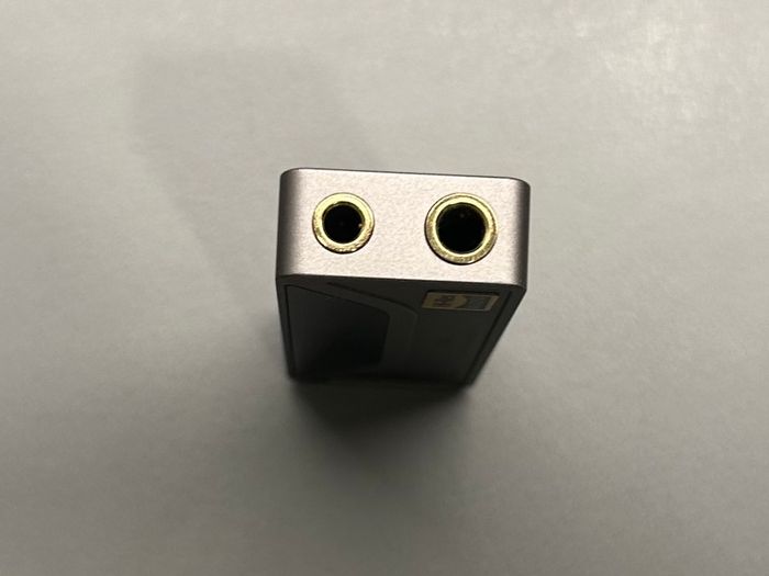 Shanling UA4 Portable DAC/AMP (Titanium) - Excellent Condition / Boxed
