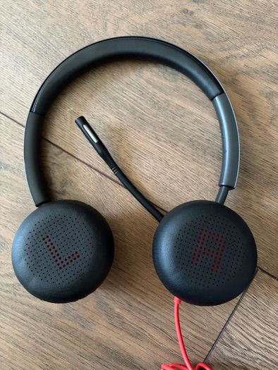 Poly blackwire headset