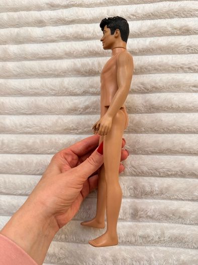 Zayn Malik One Direction Zayn Malik One Direction Doll Nude approx. 29 cm. Loose Head Used please see photosDoll Nude