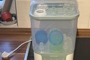 Steriliser and dryer Baby Bottles