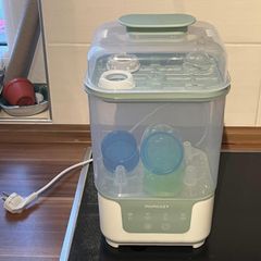 Steriliser and dryer Baby Bottles