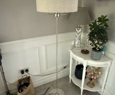 floor lamp