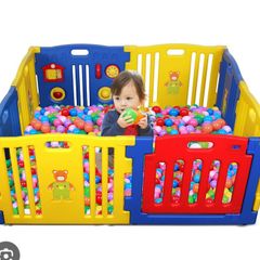 Baby Playpen (8 x0.8metre pieces)