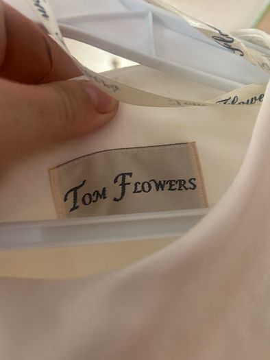 wedding dress never worn