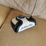 odyssey white hot putter Image 4