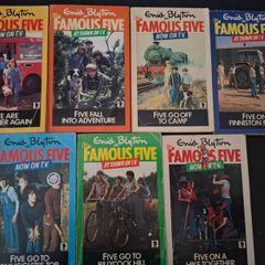 Famous Five Paperback Bundle