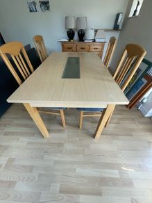 Kitchen table and 4 chairs