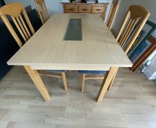 Kitchen table and 4 chairs