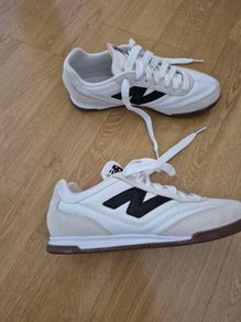 New balance Ladies runners