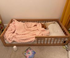 Montessori bed