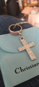 Ladies jewellery