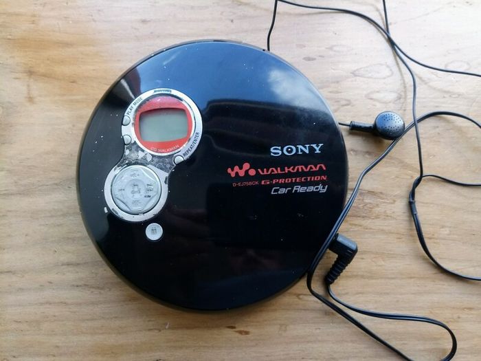 Sony Cd Walkman For Sale in Kilcock, Kildare from Rado77