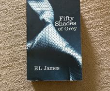 Book-Fifty Shades of Grey