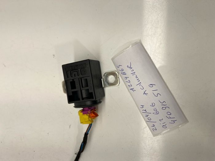 4F0915519 For Audi A4 A5 A6 Q5 Q7 Battery Fuse Overload Protection Trip A2l4b6s