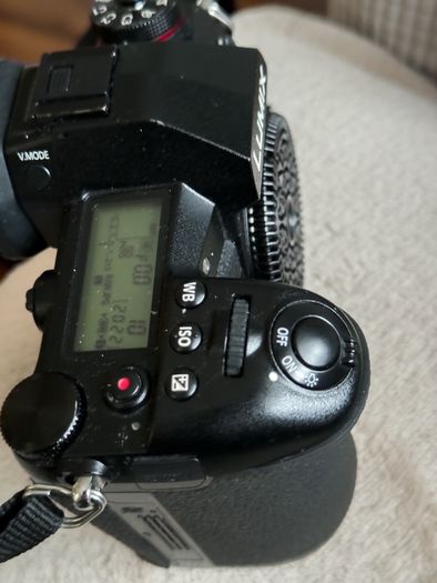 Panasonic Lumix G9 (body only)