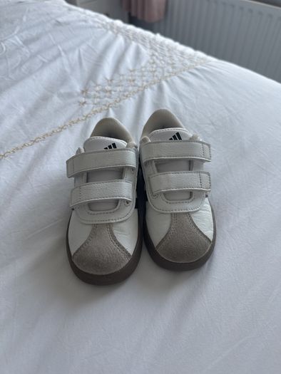 adidas VL court kids size 7k uk.