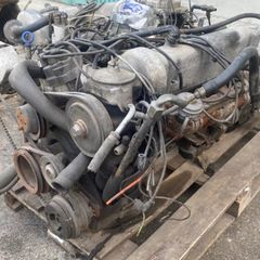 Mercedes M117 4.5 W116 engine