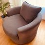 swivel chair Image 3