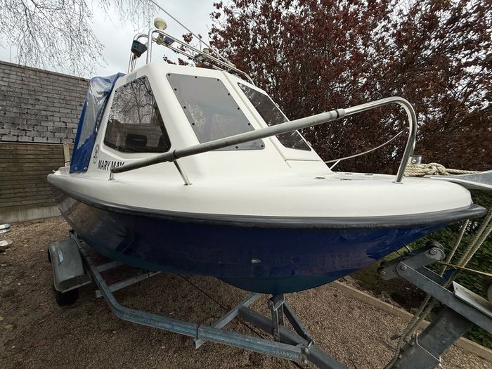 Warrior 165 boat