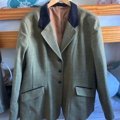 Tweed show jacket