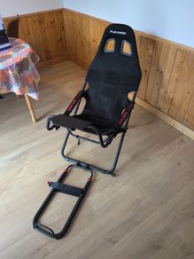 Sim racing seat