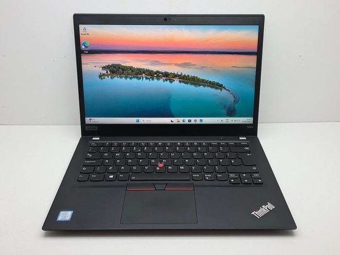 Lenovo ThinkPad T490s - Intel Core i7(8gen)/ 16GB RAM Laptop