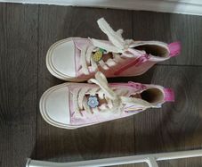 ZARA girls converse shoes