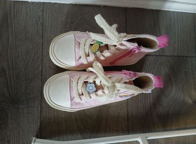 ZARA girls converse shoes