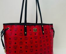MCM visetos reversible MM with pouch Authentic