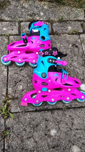 Toys free