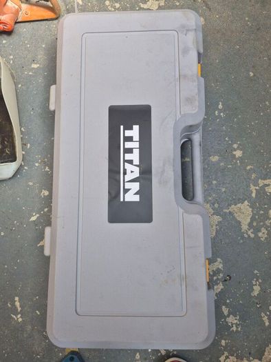 concrete  breaker 230v 16.8kg