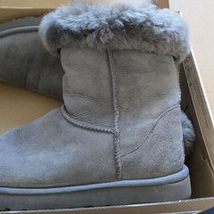 UGGs boots