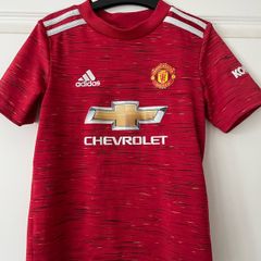 Manchester United jersey Adidas size 5-6 y
