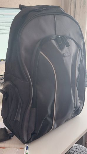 Targus Essential 16 inch Backpack