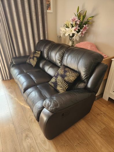 3 + 2 seater Sofa