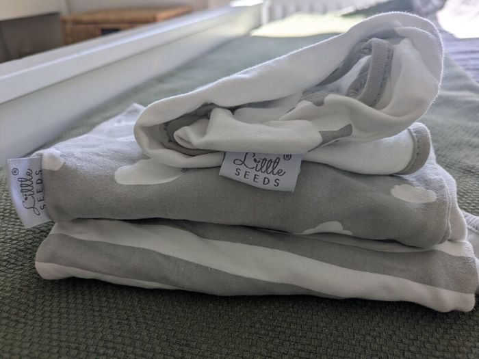 Little Seeds swaddle blankets