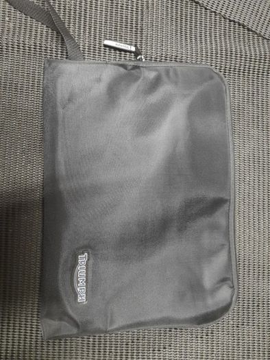 Triumph Document Folder